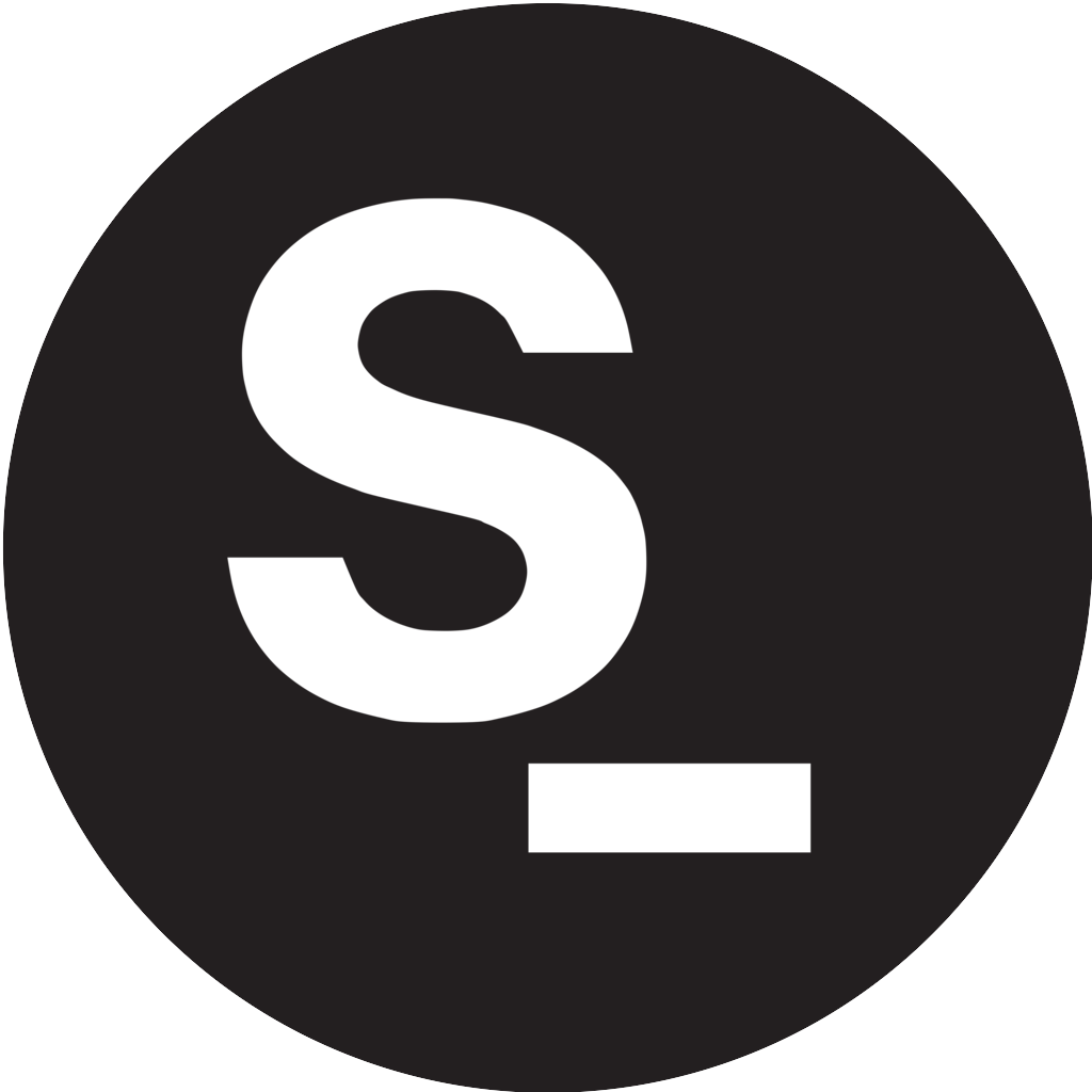 Streamline badge, a brand black circle with the white mark