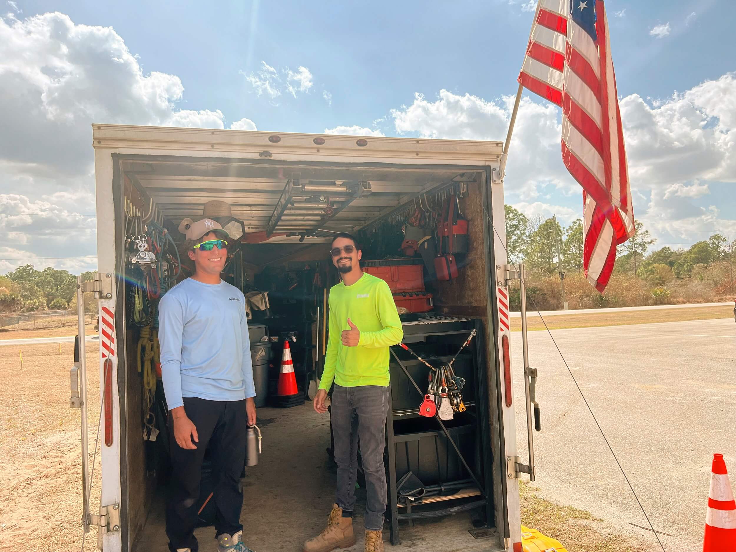 Streamline Internet field technicians ready for installations